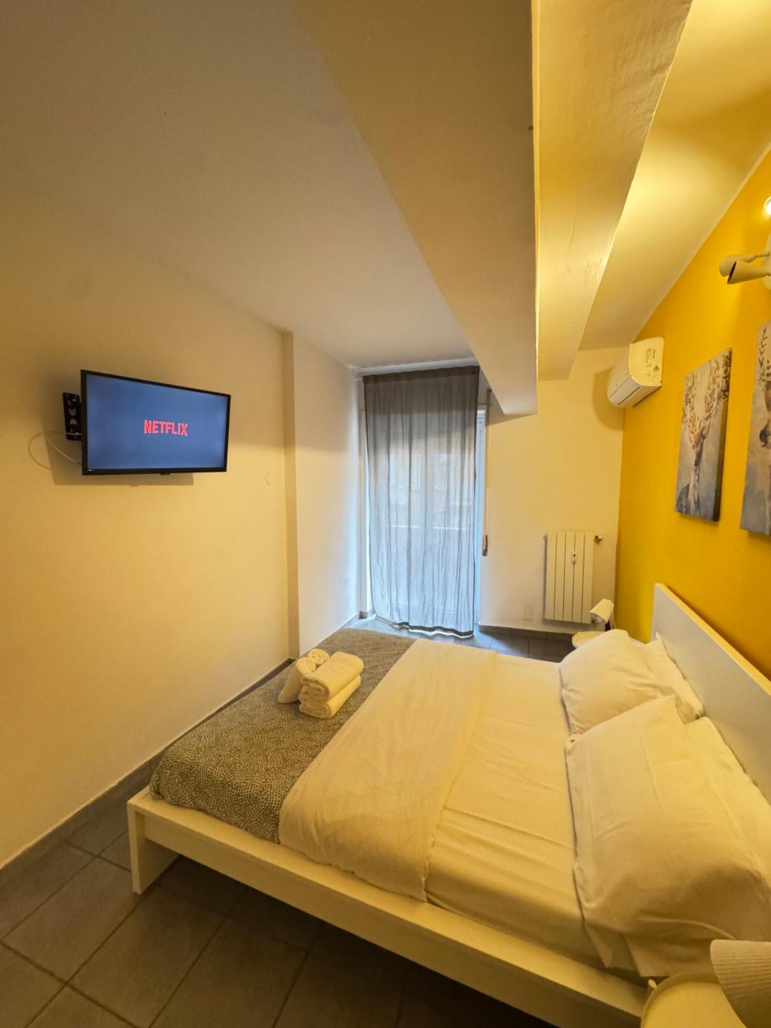 Alexandra Apartment ローマ エクステリア 写真